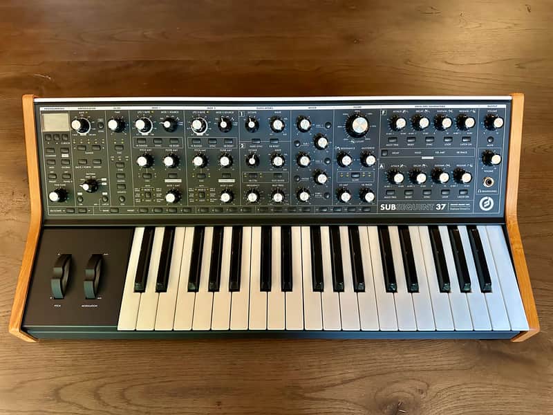 Moog Subsequent 37 Analog Synth - MINT