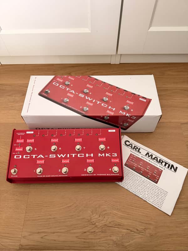 Carl Martin Octa-Switch III MK3 Red