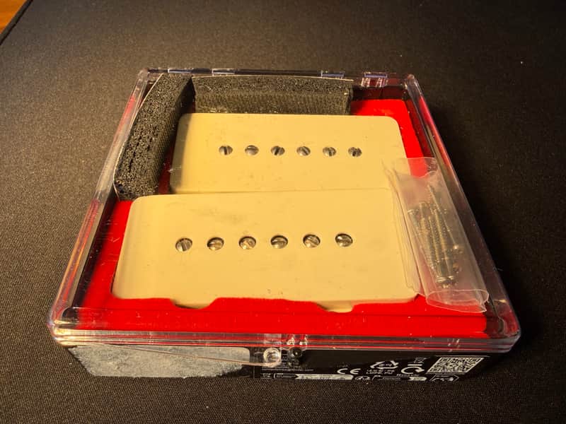 Fender 099-2374-000 CuNiFe / Cobalt Chrome Jazzmaster Pickup Set