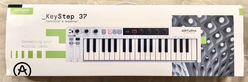 Arturia KeyStep 37 MIDI Controller 2021 - 2025 - White