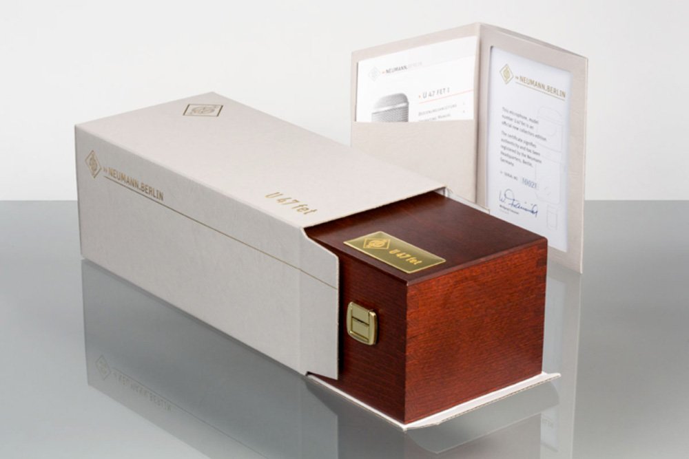 NEUMANN U 47 fet Collector's Edition — Microphone, studio recording microphone body