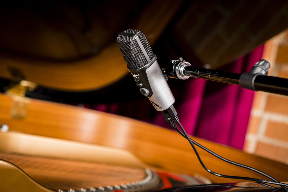 APOGEE MIC+ — Microphone, studio recording microphone body