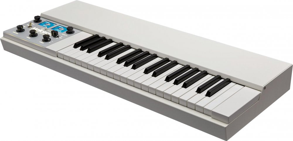 MELLOTRON M4000D Mini White — Synthesizer