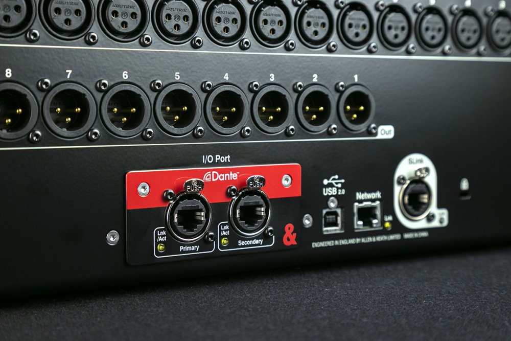 ALLEN & HEATH SQ Dante 64x64 — Mixer