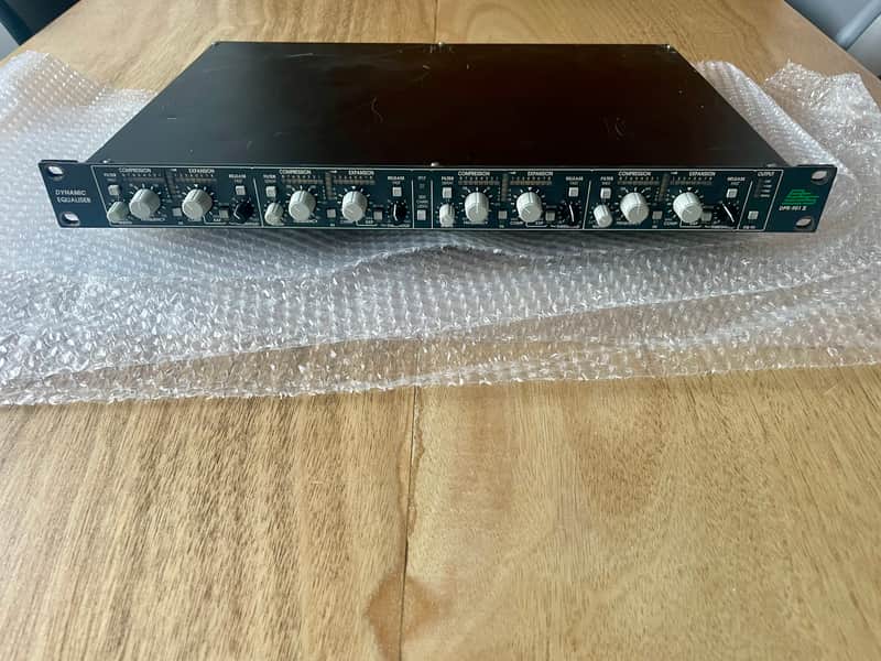 BSS DPR 901 II dynamic equaliser