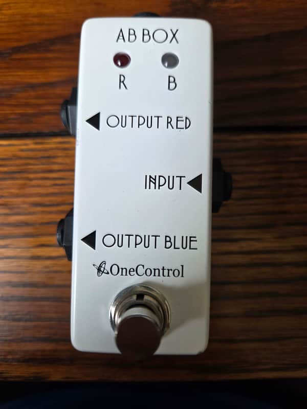 One Control Minimal AB Box 2010s - White