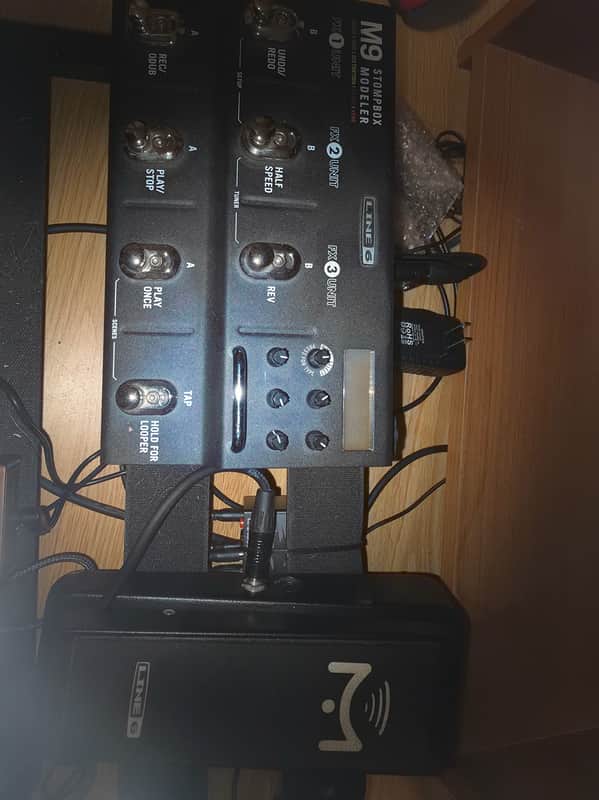 Line 6 M9 Stompbox Modeler 2010s - Black