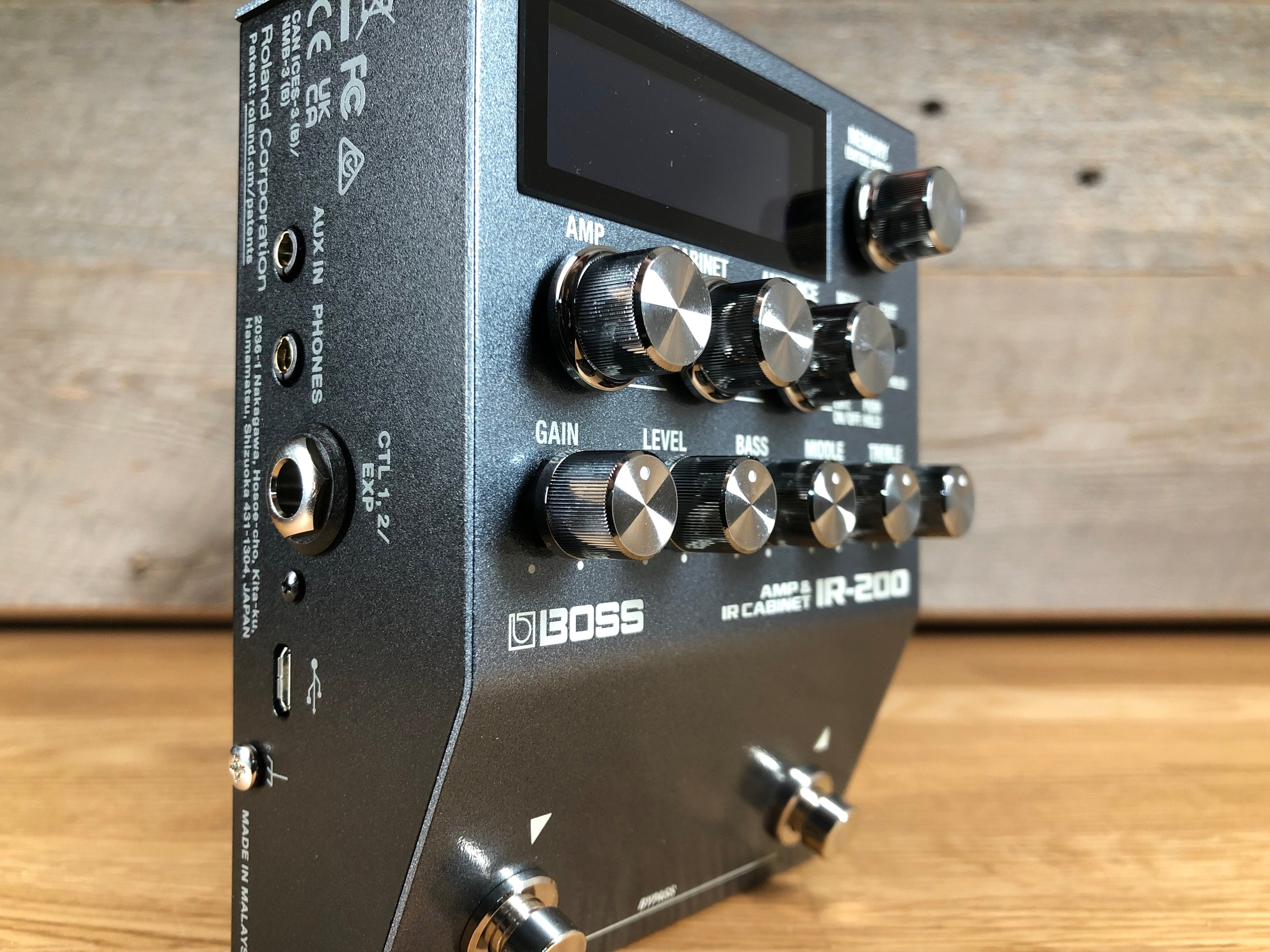 Boss IR-200 Amp & IR Cabinet