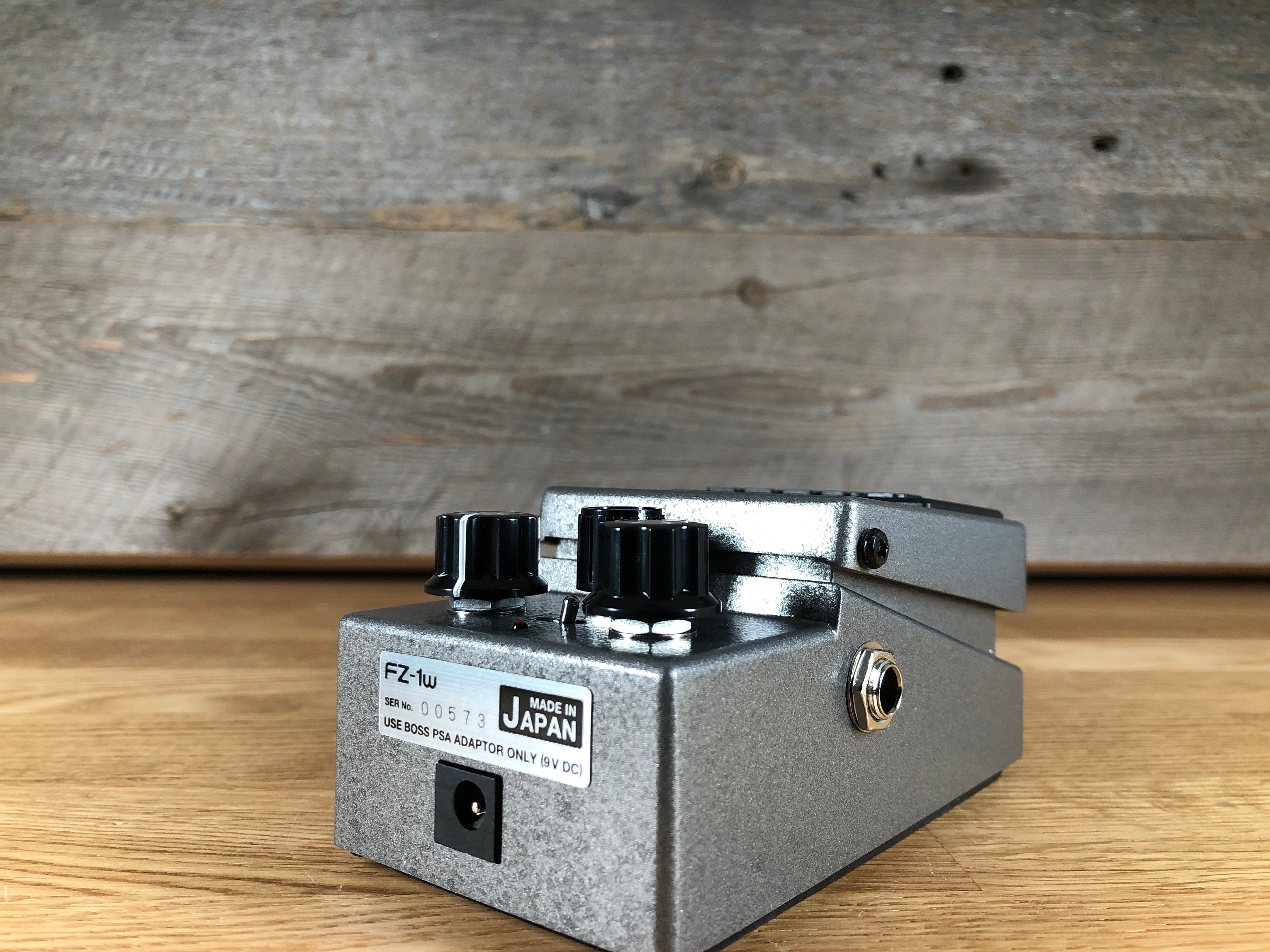 Boss FZ-1W Fuzz Waza Craft