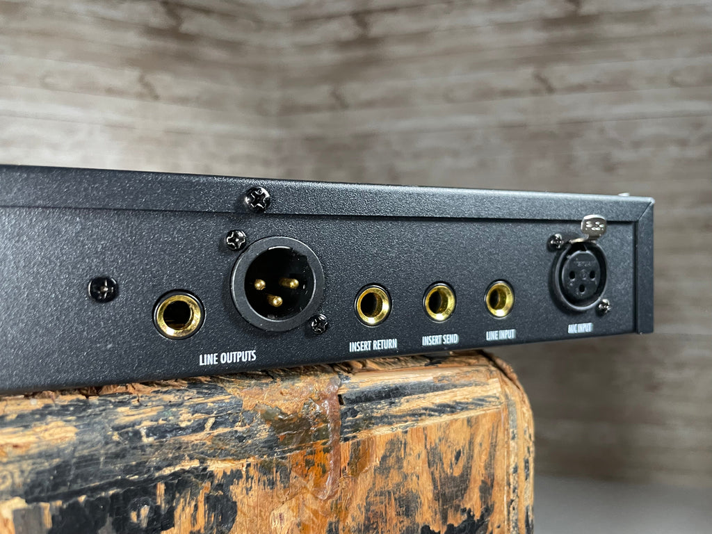 Warm Audio WA73-EQ British Mic Preamp and EQ Used, studio recording microphone body