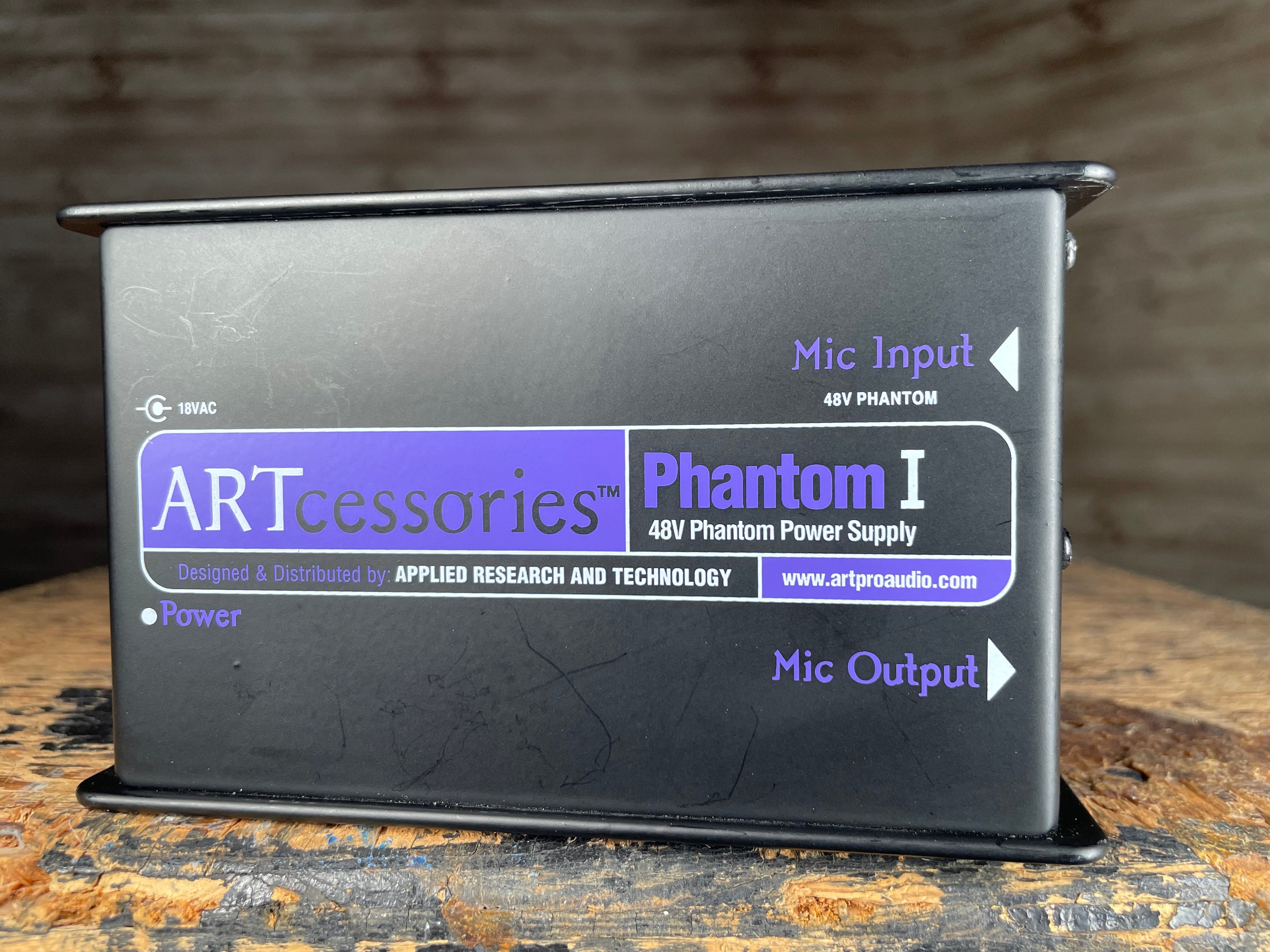 ART Phantom I Power Supply Used, studio recording microphone body