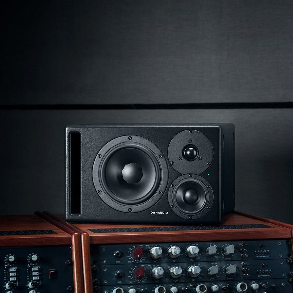 DYNAUDIO Core 47 — Studio Monitor, nearfield reference loudspeaker