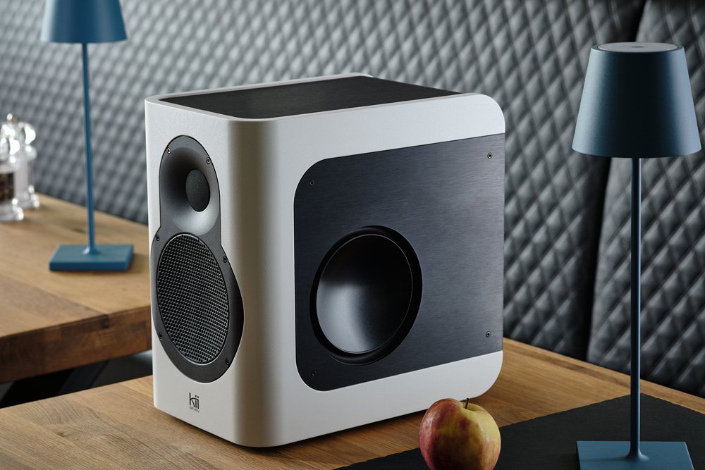 Kii SEVEN System - Fine Touch White — Studio Monitor