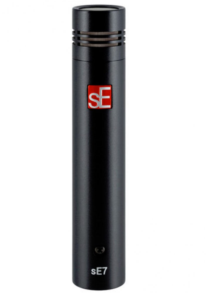 Black cylindrical microphone with a red and white sE logo and model number sE7 on its body.