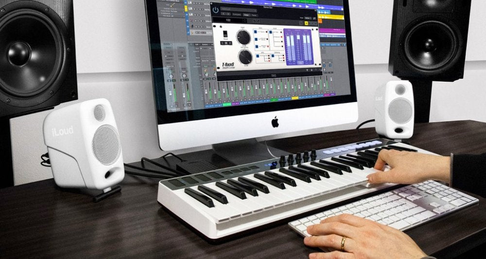 IK MULTIMEDIA iLoud Micro Monitor (Pair, White) — Studio Monitor, nearfield reference loudspeaker