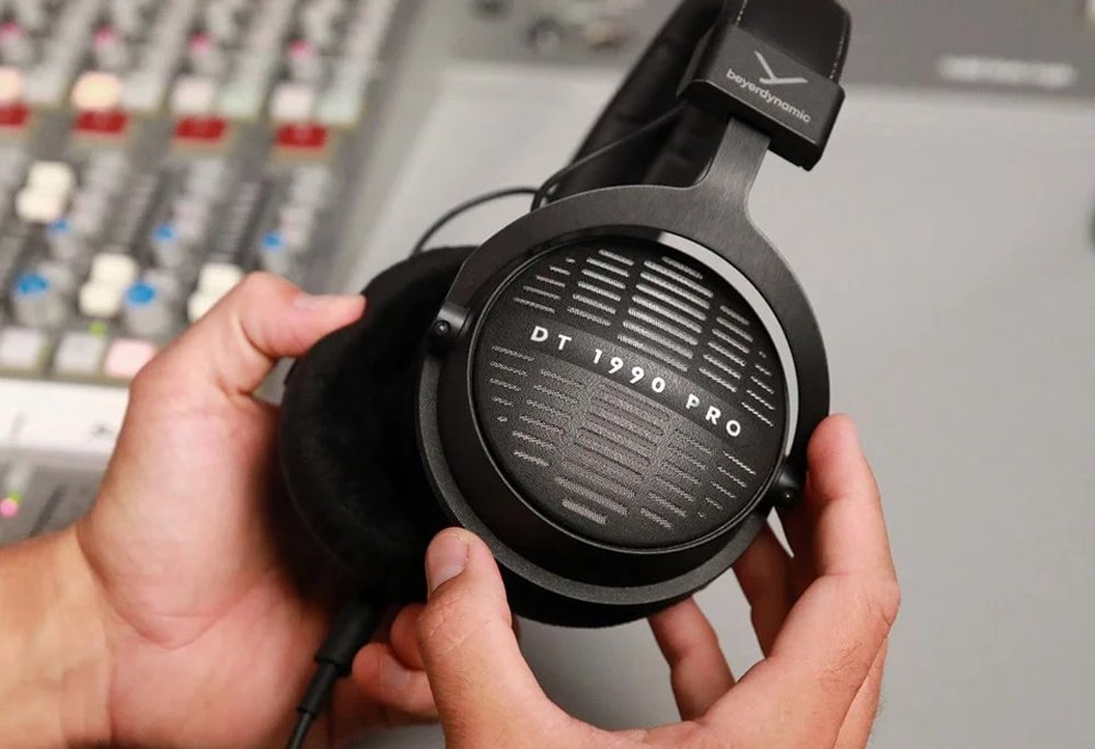 BEYERDYNAMIC DT 1990 Pro MKII — Headphones