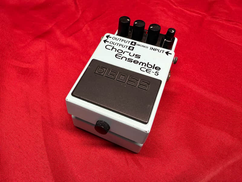 Boss CE-5 Chorus Ensemble