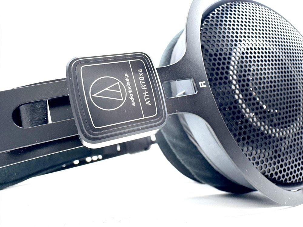 AUDIO-TECHNICA ATH-R70XA — Headphones