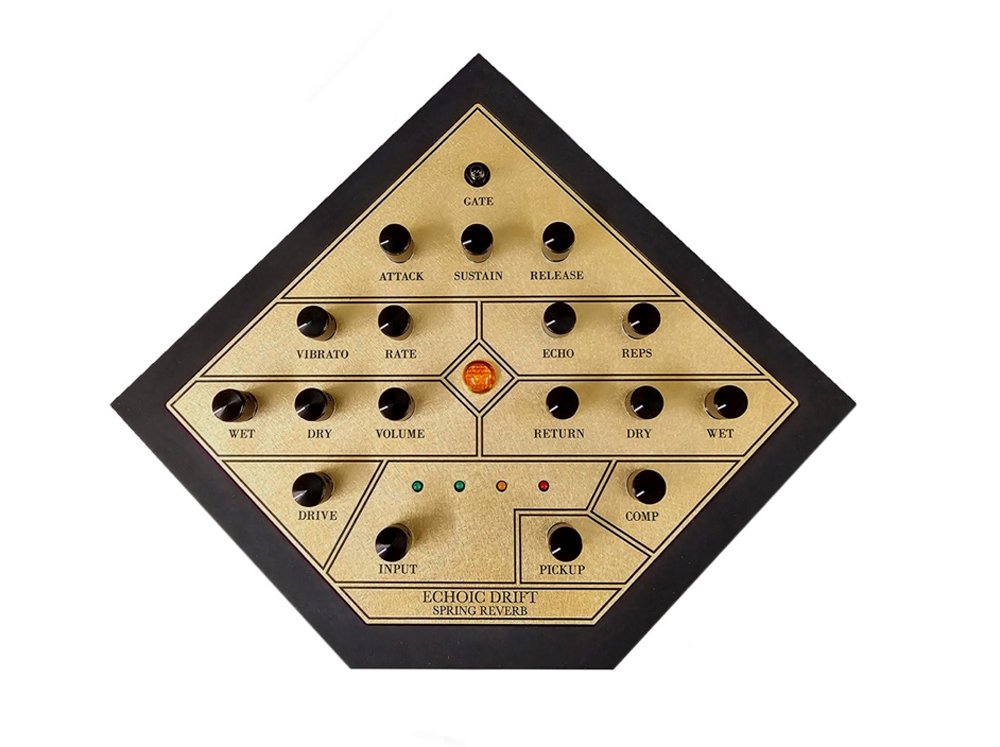 DAYS OF YORE Echoic Drift — Reverb Pedal