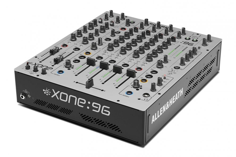 ALLEN & HEATH XONE:96 — Mixer