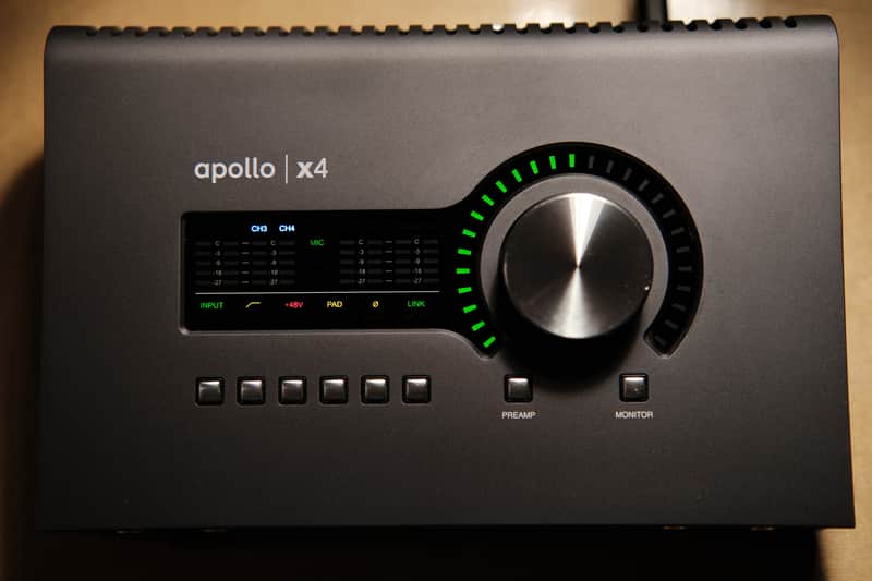 Universal Audio Apollo X4 (QUAD) w/ full account transfer $1000+ UAD Plugins