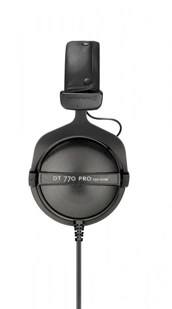 BEYERDYNAMIC DT 770 PRO 80 ohm — Headphones