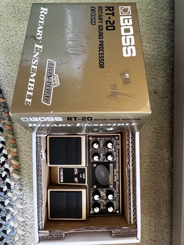 Boss RT-20 Rotary Ensemble 2005 - Present - White