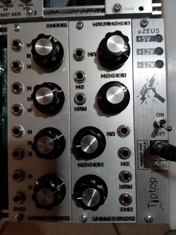 Pittsburgh Modular Dual Index VCA ( Dual VCA )