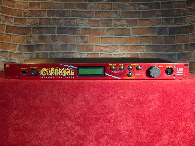 E-MU Systems Carnaval 'Jugando Con Fuego' Rackmount 32-Voice Synthesizer