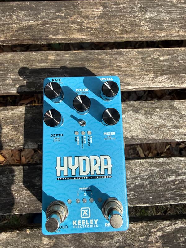 Keeley Hydra Stereo Reverb & Tremolo 2020 - Present - Blue