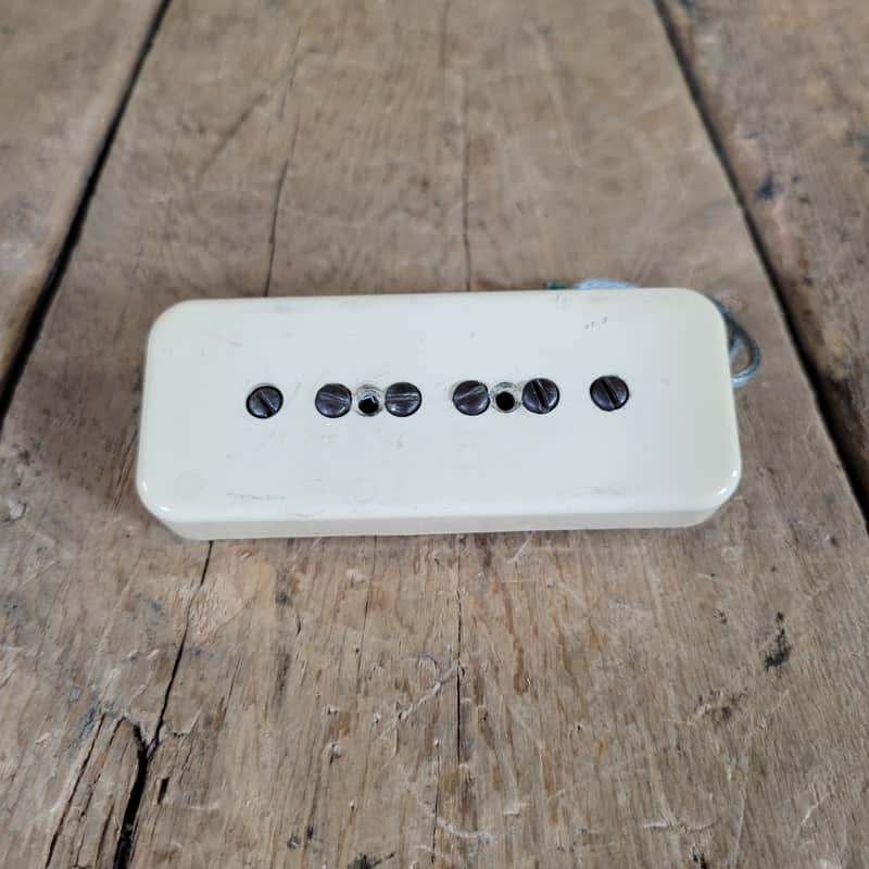 Gibson P-90 Soapbar Pickup With UC 452 B cover 1950s-1960s