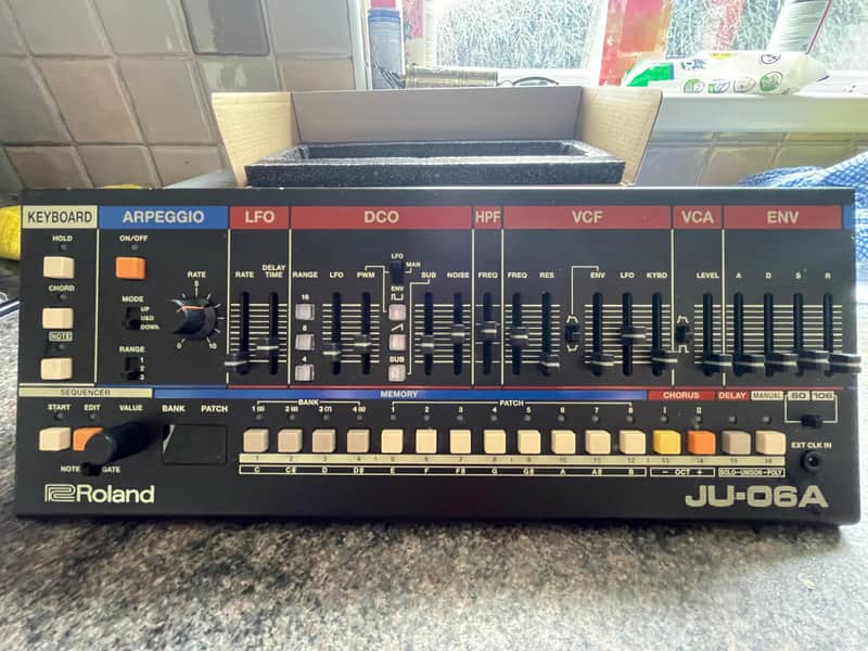 Roland JU-06A Boutique Series Synthesizer Module 2019 - Present - Black
