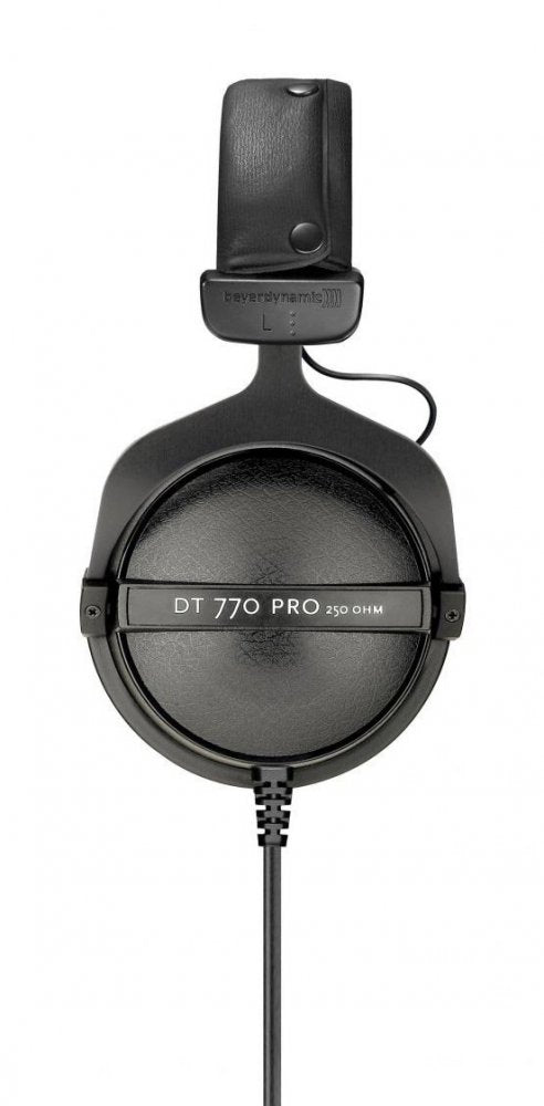 BEYERDYNAMIC DT 770 PRO 250 ohm — Headphones