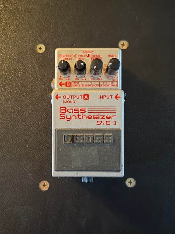 Boss SYB-3 Bass Synthesizer (Pink or Dark Gray Label) 1996 - 2001 - Silver
