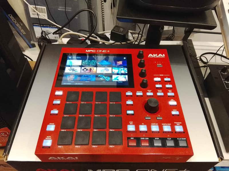 Akai MPC One Standalone MIDI Sequencer 2020 - Present - Black