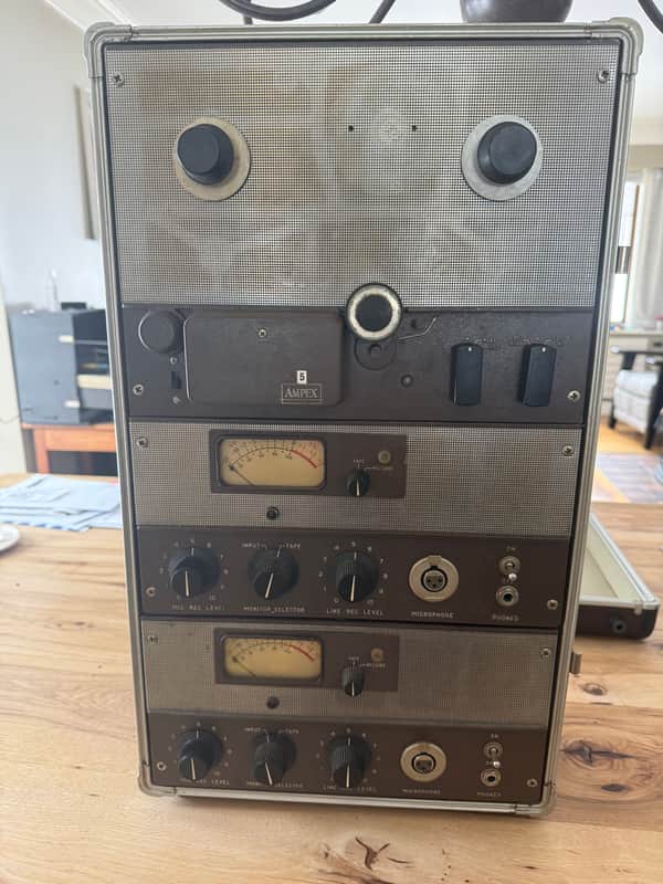 Ampex 602-2 stereo 1/4” recorder/reproducer 1950s