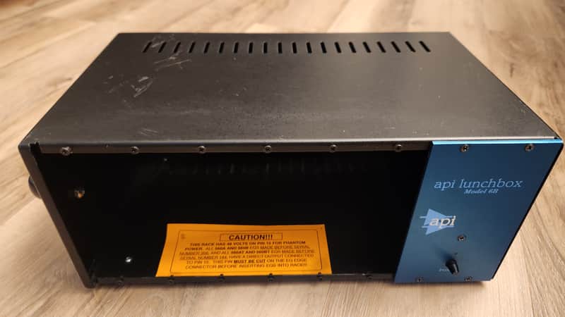 API 500-6B Lunchbox 6-Slot Powered 500 Series Frame