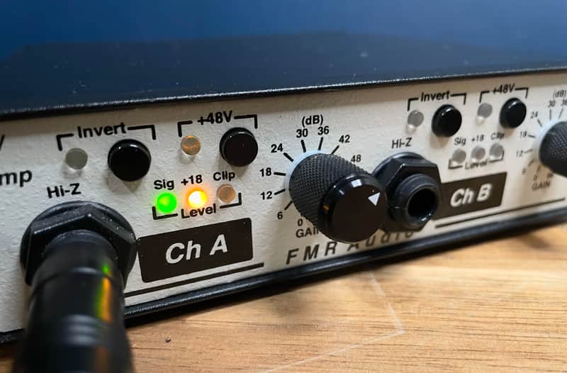 [Mint] FMR Audio Really Nice Preamp RNP 8380 - White