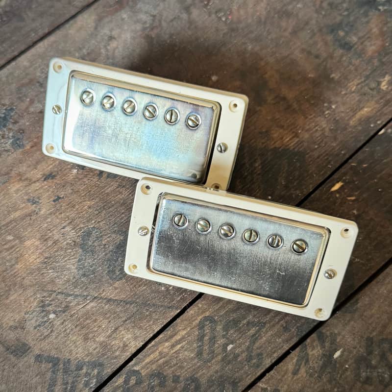 Gibson Murphy Lab Lightly Aged Custombuckers Humbucker Set w/ Historic Spec Cream Rings - Nickel