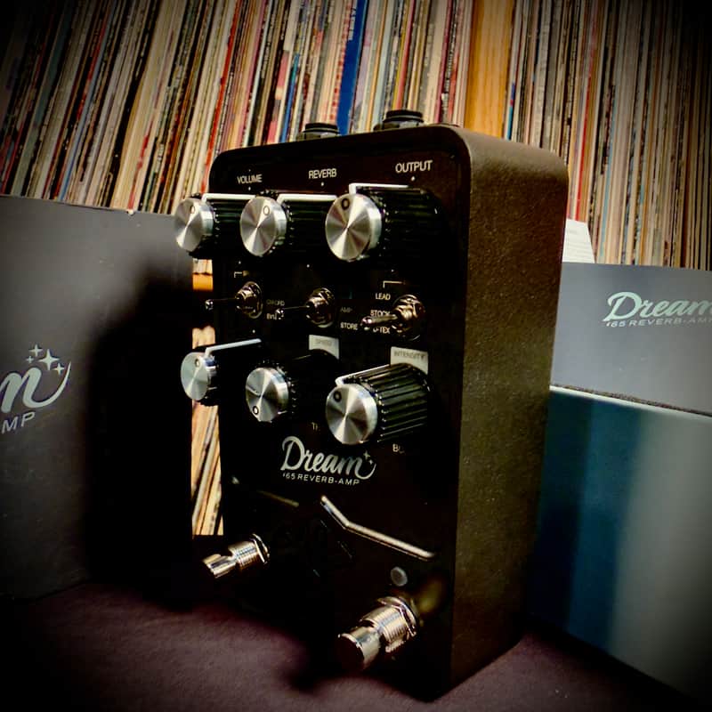Universal Audio UAFX Dream '65 Reverb-Amp - Premium 1965 Deluxe Emulator
