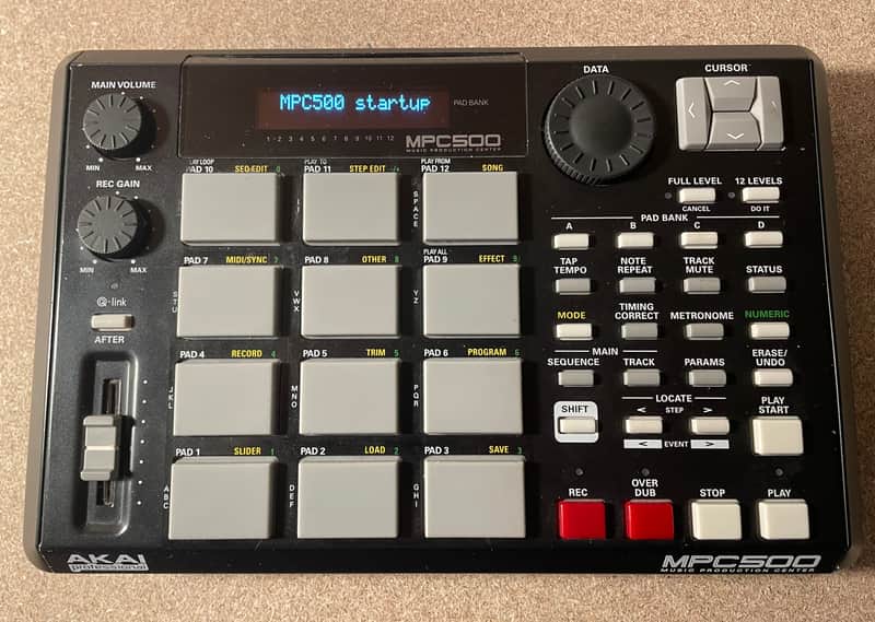 Akai MPC500 Music Production Center 2006 - 2013 Black
