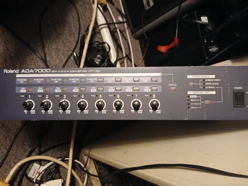 Roland Ada-7000 with R-bus cable