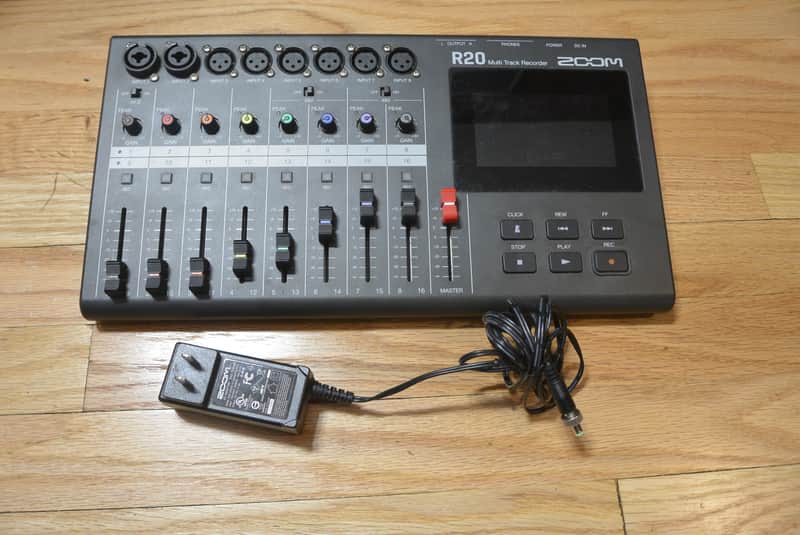 Zoom R20 MultiTrack Digital Recorder Studio Music Recording System