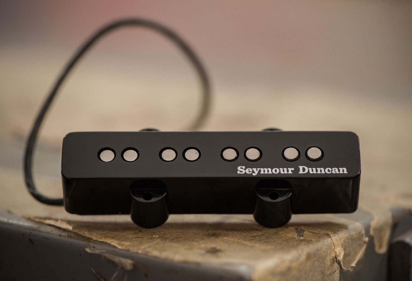 Seymour Duncan STK-J1n Classic Stack Jazz Bass Neck Pickup – Black