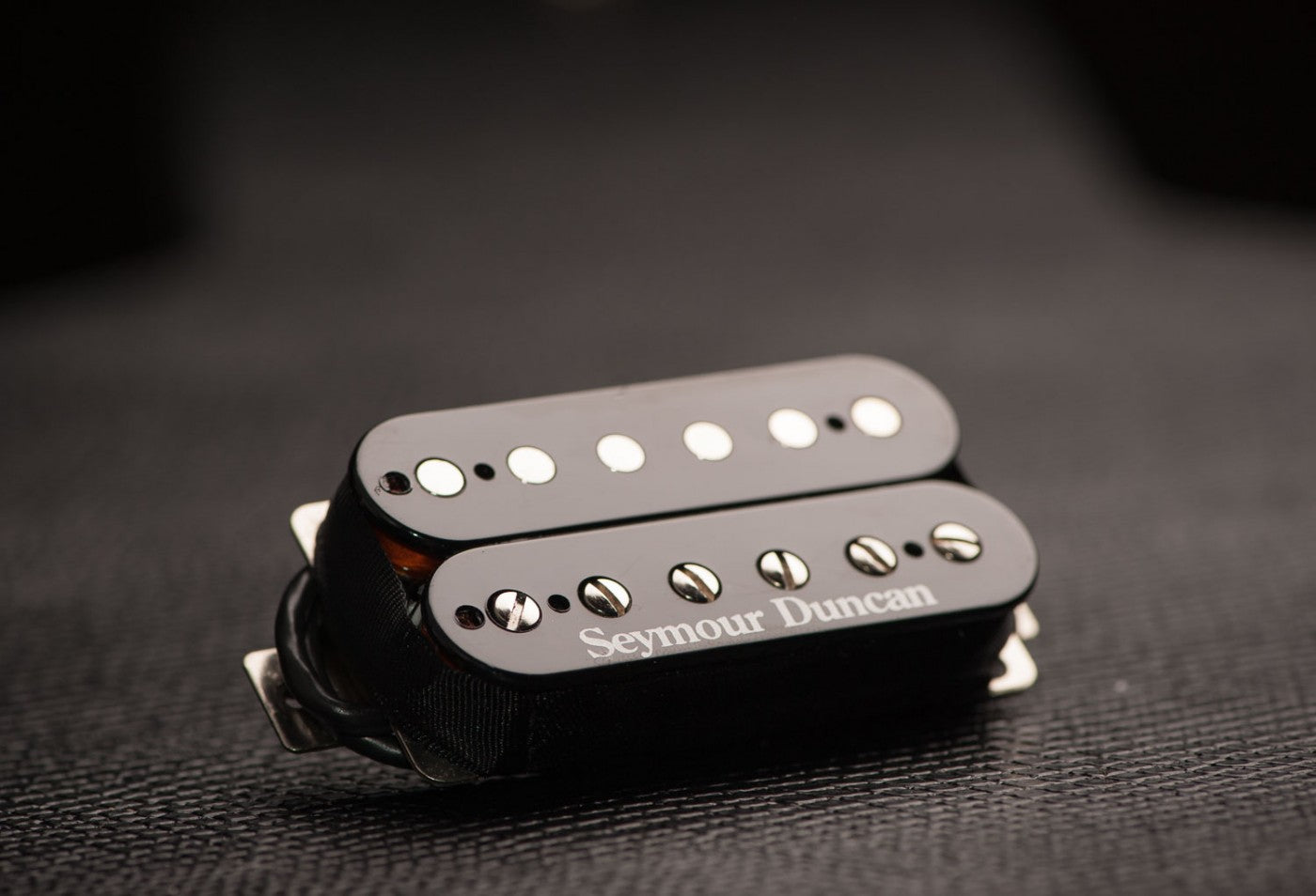 Seymour Duncan SH-11 Custom Custom Bridge Humbucker Pickup – Black