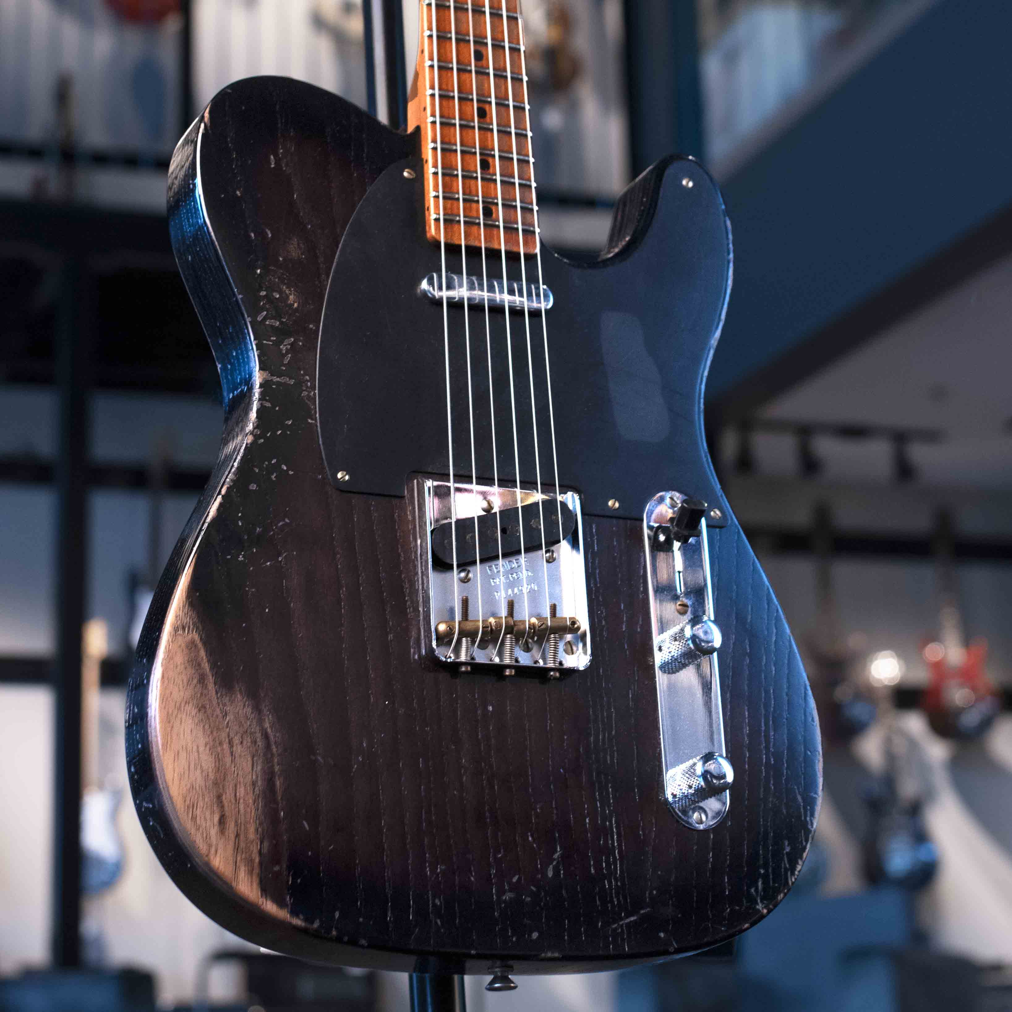 FENDER CUSTOM SHOP LIMITED EDITION ROASTED REVERSE '50S TELECASTER HEAVY RELIC ROASTED MAPLE NECK, EBONY TRANSPARENT