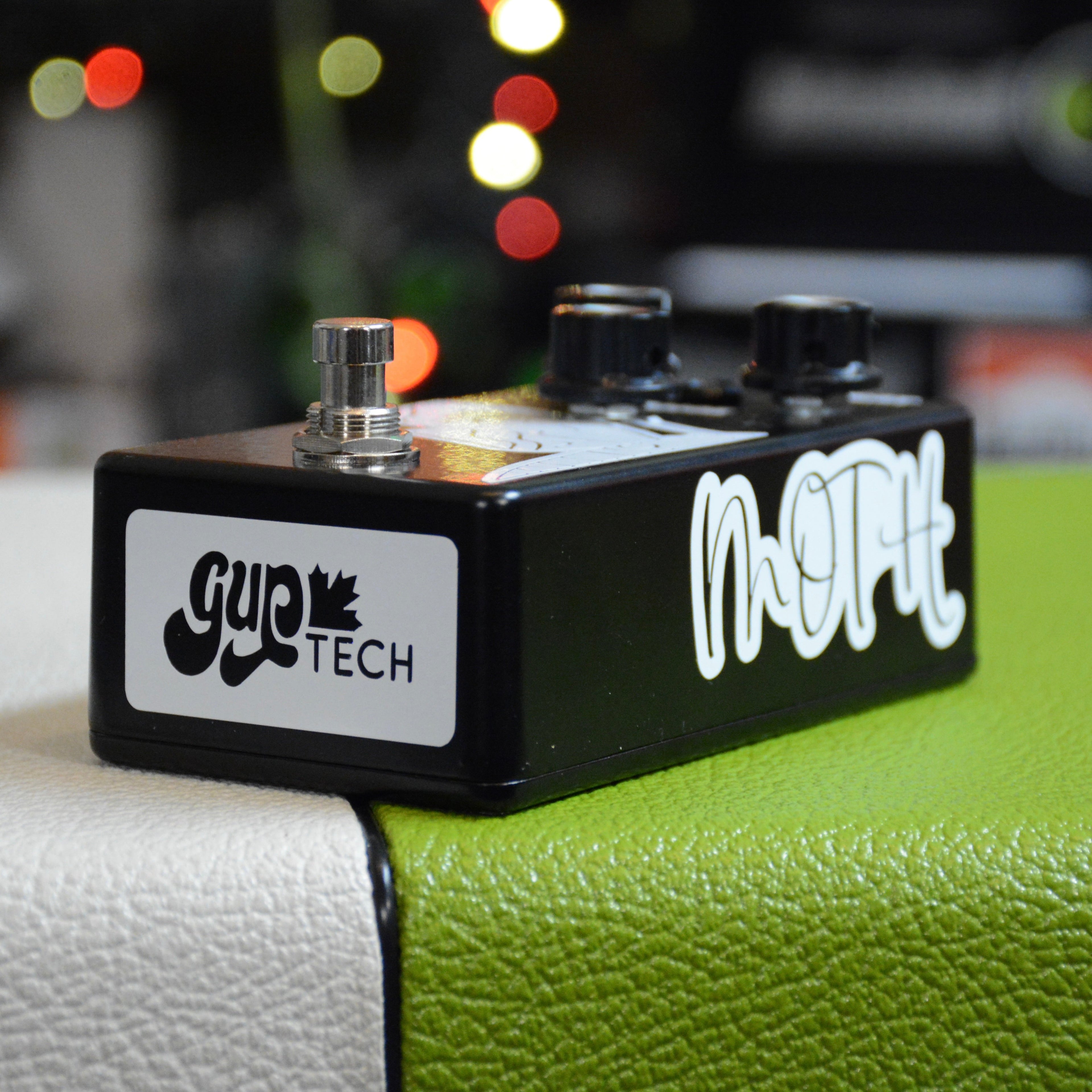 GUP Tech Moth - Treble Boost — Preamp / Boost