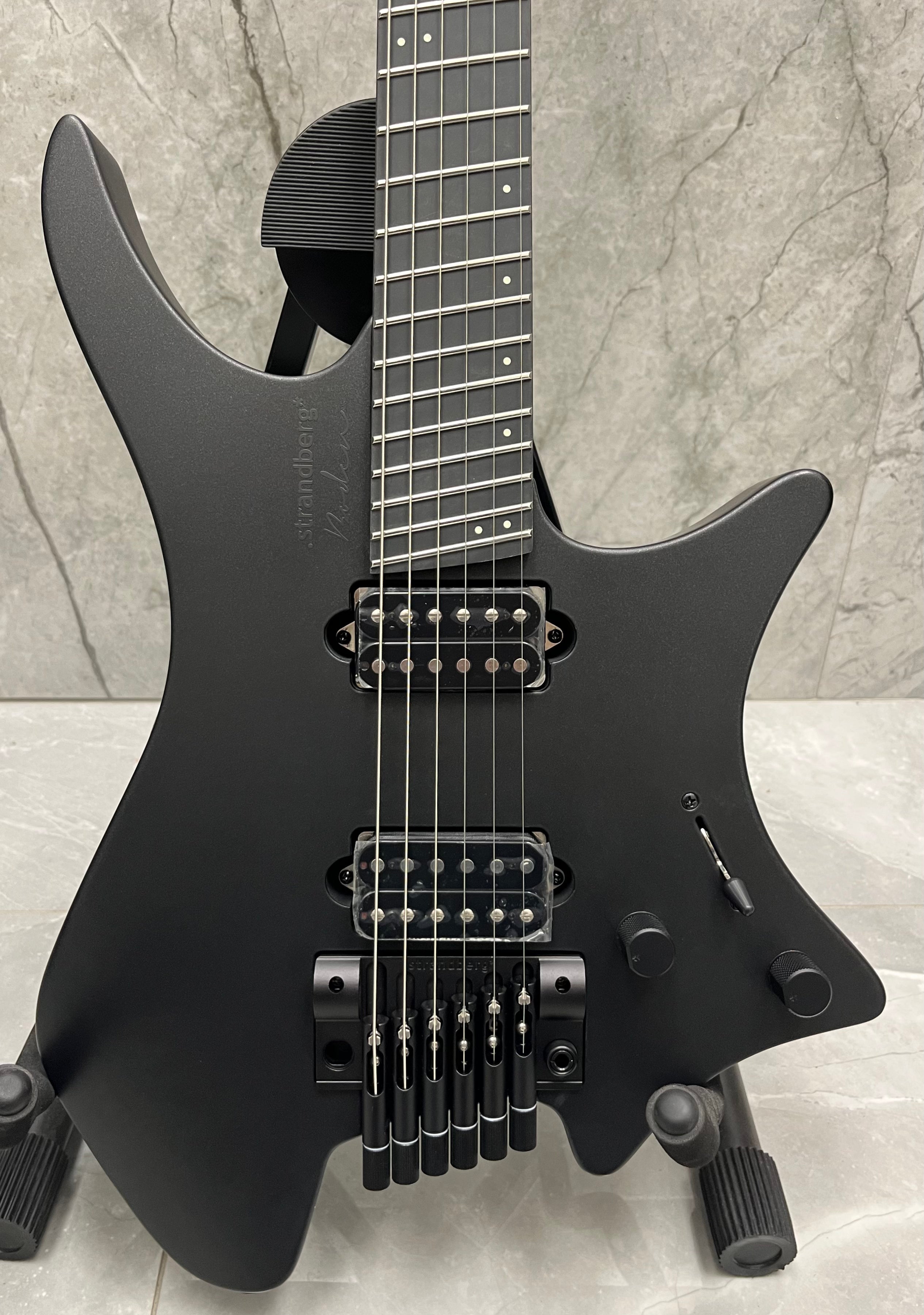 Strandberg Boden Metal NX 6 Tremolo Black Granite BD6TCT-24M-L-M-BK