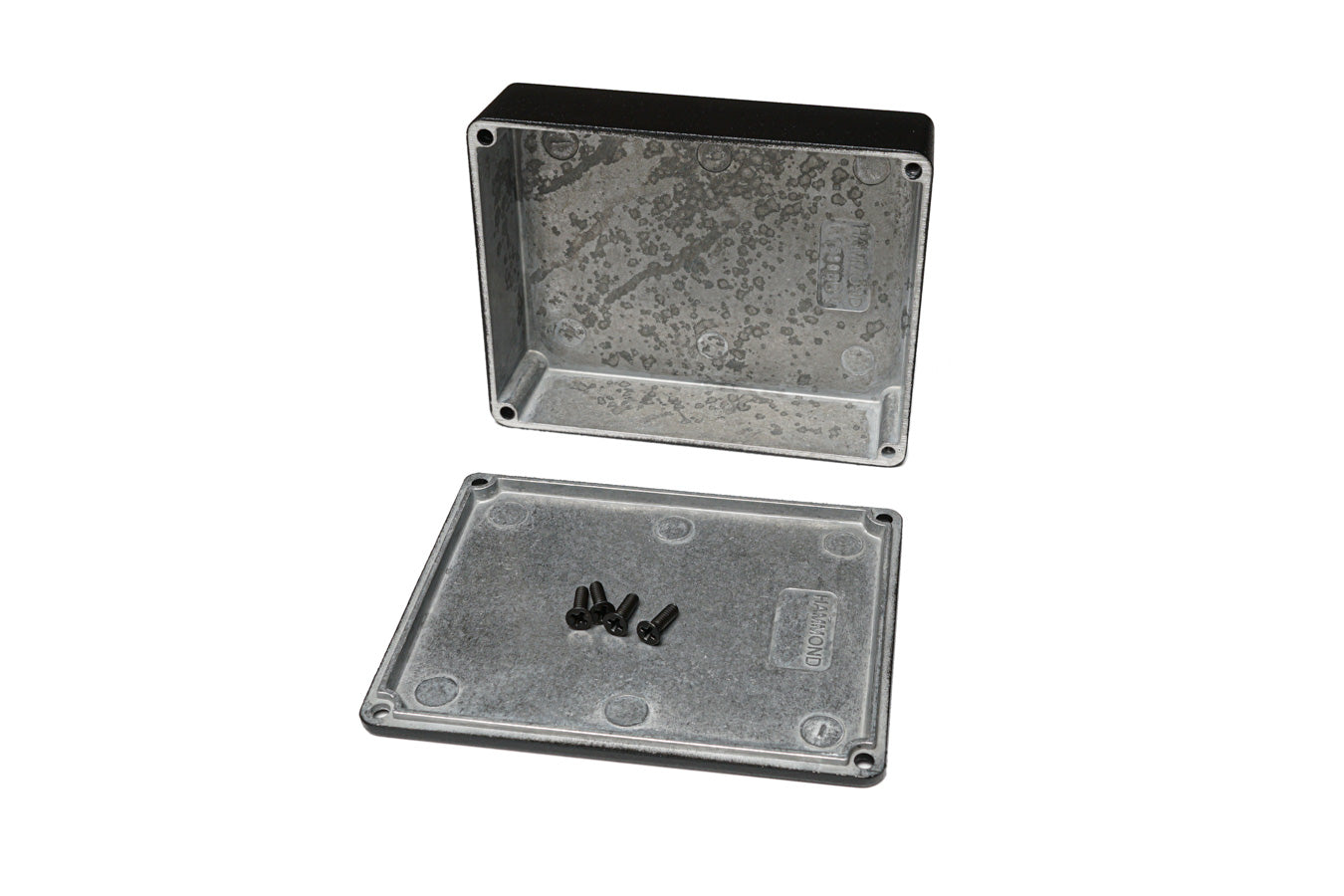 Hammond 1590BBBK – Medium Black Pedal Enclosure