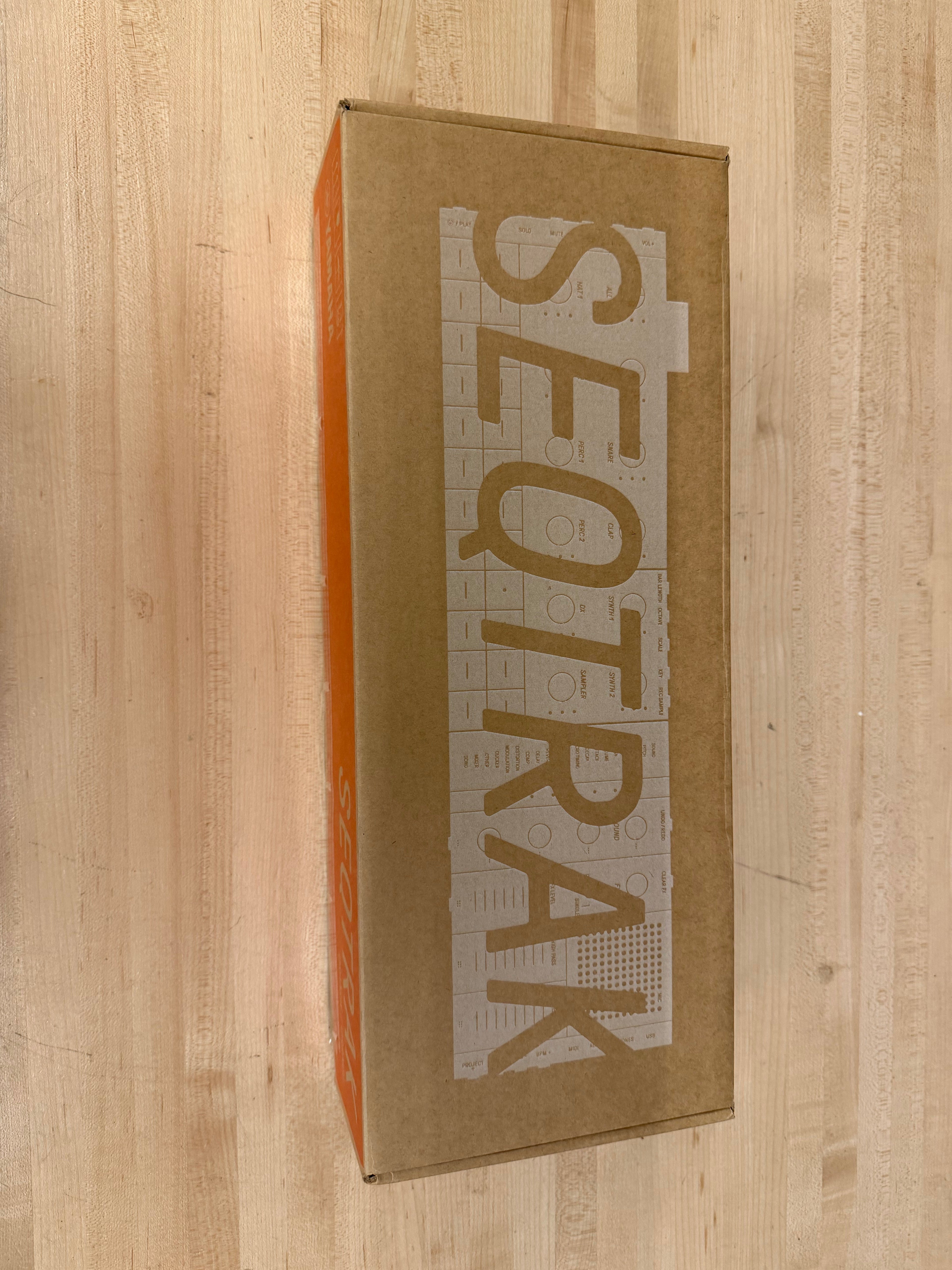 Yamaha SEQTRAK Mobile Music Ideastation Orange, keyboard synthesizer instrument